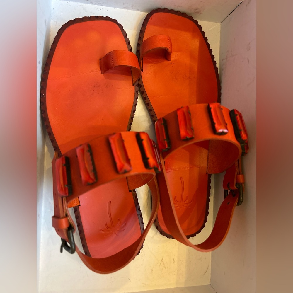 Tomas Maier Vibrant Red Gladiator Sandals with Buckle and Jeweled Detail - 6.5 - Picture 10 of 10